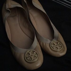 Tori Burch Flats ( Tan)